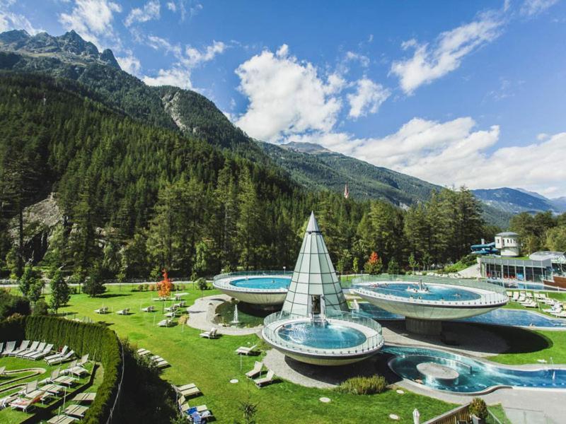 Pension Alpina Roppen エクステリア 写真